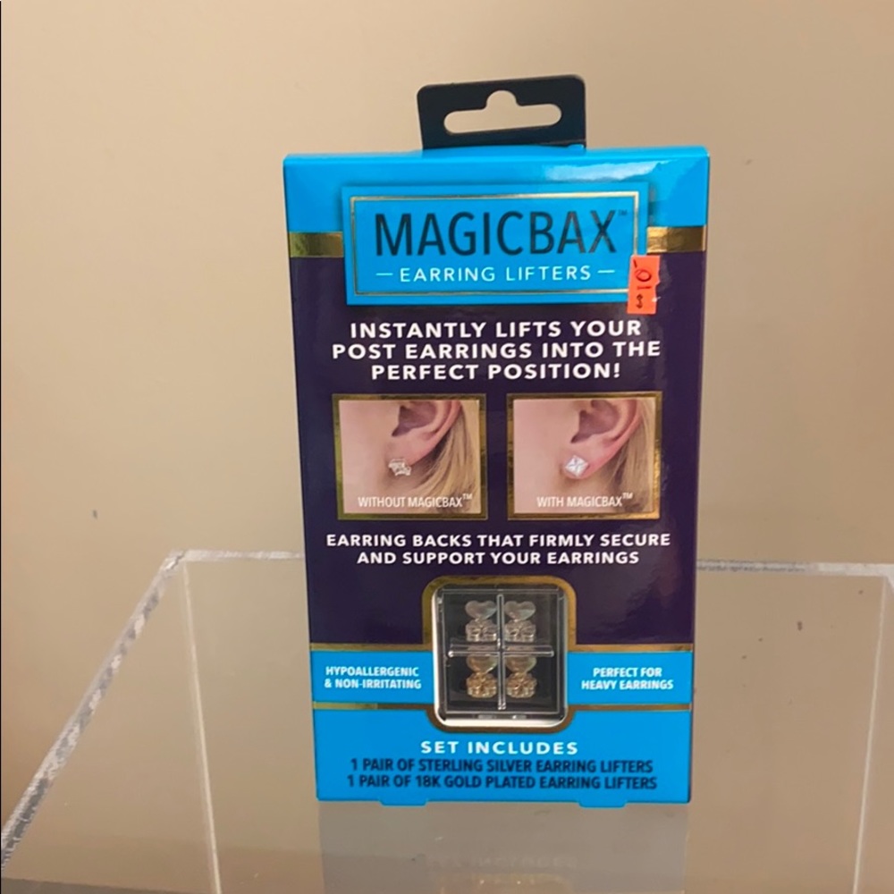 Earrings lifters